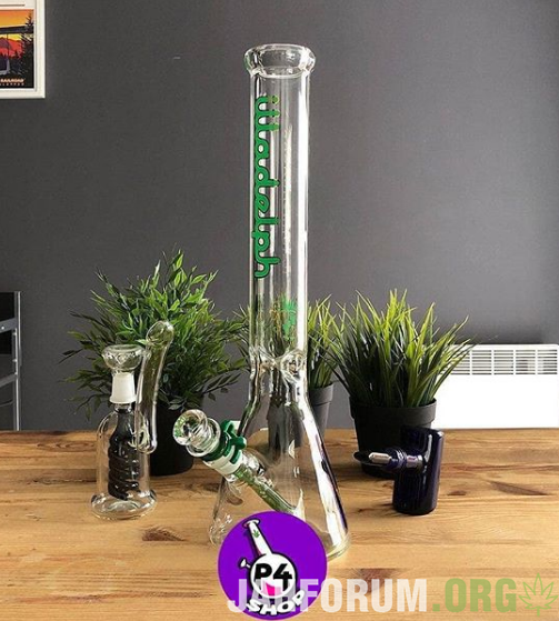 priz-bong-bubbler.png.2bf89128039d360e7ede338bca908837.png