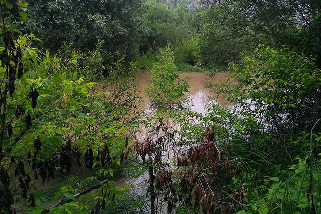 Запас води в аут